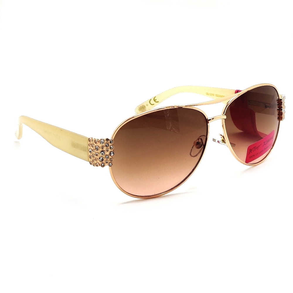 Betsey Johnson Sunglasses - Picture 2 of 5